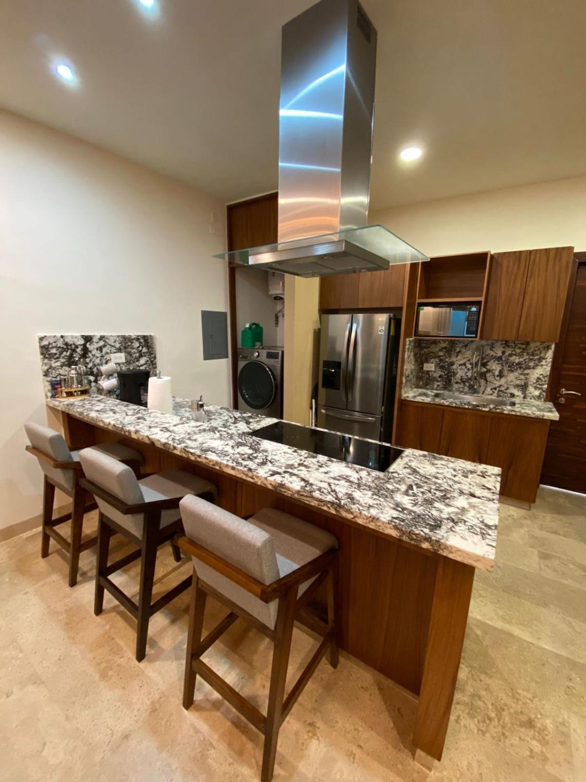 Luxury 2 Bedroom Apt 3 Min Away From The Boardwalk/Malecon Ла Пас Екстериор снимка